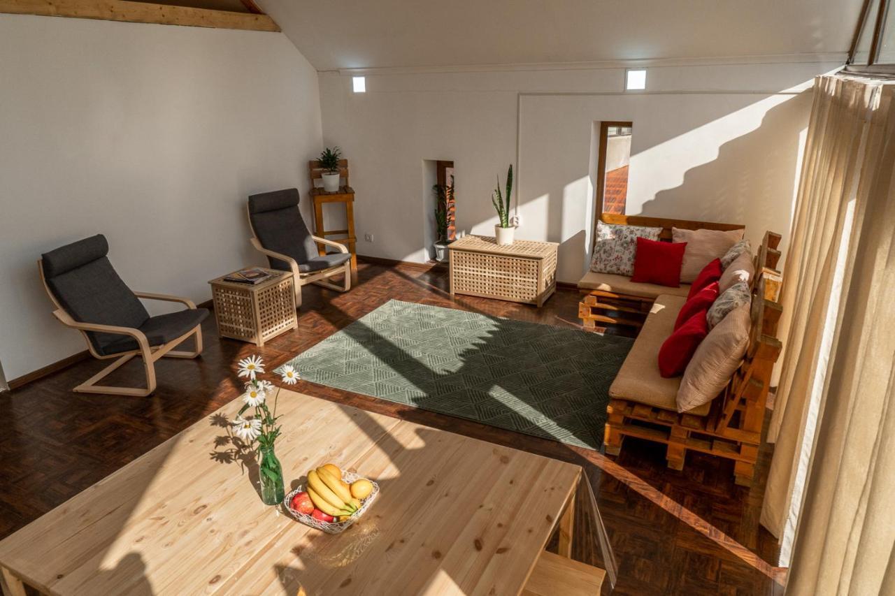 Modern Loft Lighthouse Hostel Karakol Exterior foto