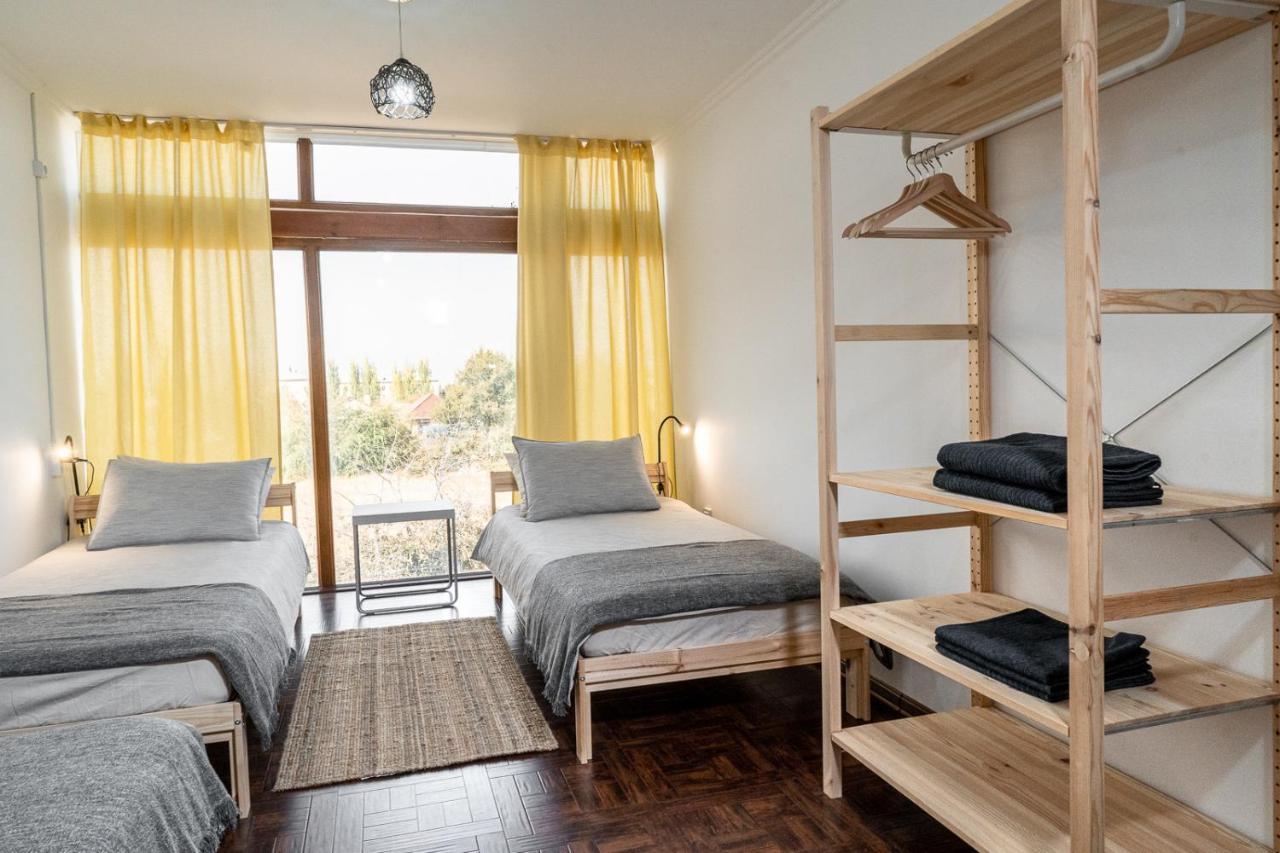 Modern Loft Lighthouse Hostel Karakol Exterior foto